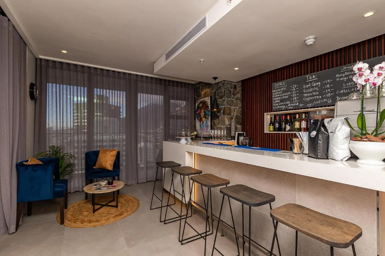 Apartment 16 On Bree One Bedroom With Amazing Views Of Cape Town